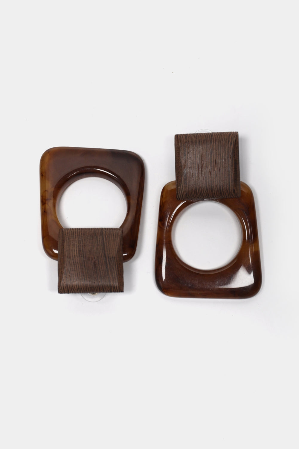 WOOD