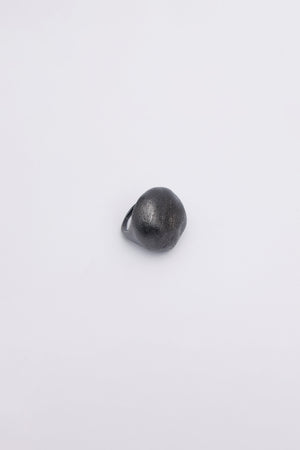 Gold oval metallic ring