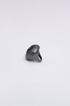 Gold oval metallic ring