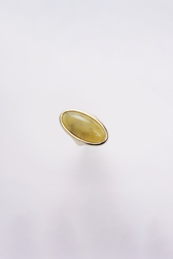 olive marbled Ring with organic swirl detailing