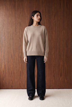 Relaxed Crew-Neck Sweater - LIGHT BROWN
