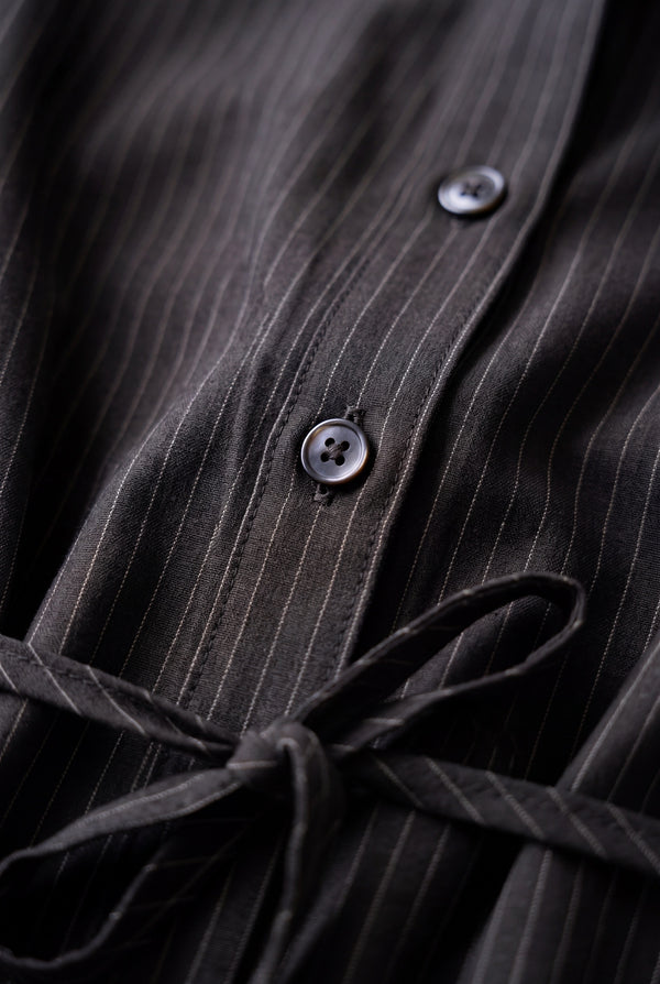 BLACK AND WHITE STRIPES