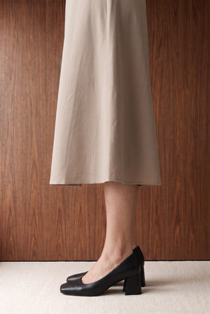 Square Toe Block Heel Court Pumps - Black