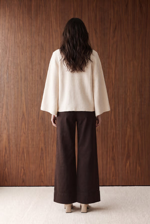 KNIT CARDIGAN WITH FRONT TIE DETAIL - OFF WHITE