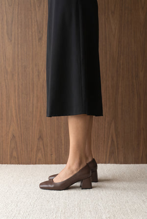 Square Toe Block Heel Court Pumps - Chocolate Brown
