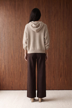 OVERSIZED SWEATER KNIT HOOD - TAUPE