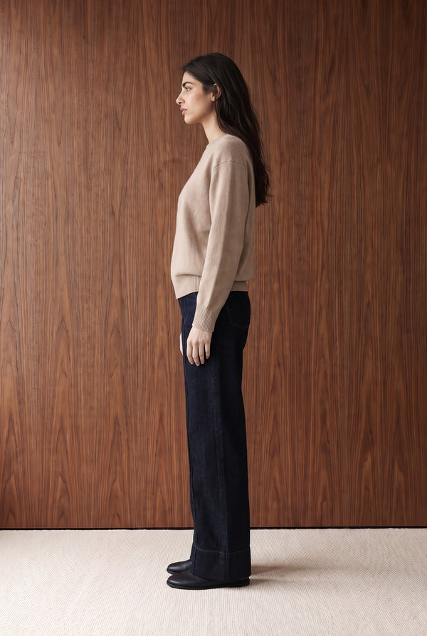 Relaxed Crew-Neck Sweater - LIGHT BROWN
