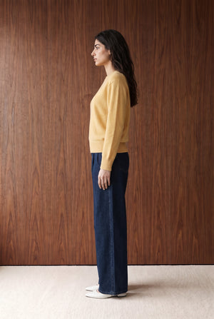 Relaxed Crew-Neck Sweater - PALE YELLOW