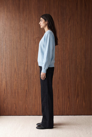KNIT OVERSIZED SWEATSHIRT - LIGHT BLUE