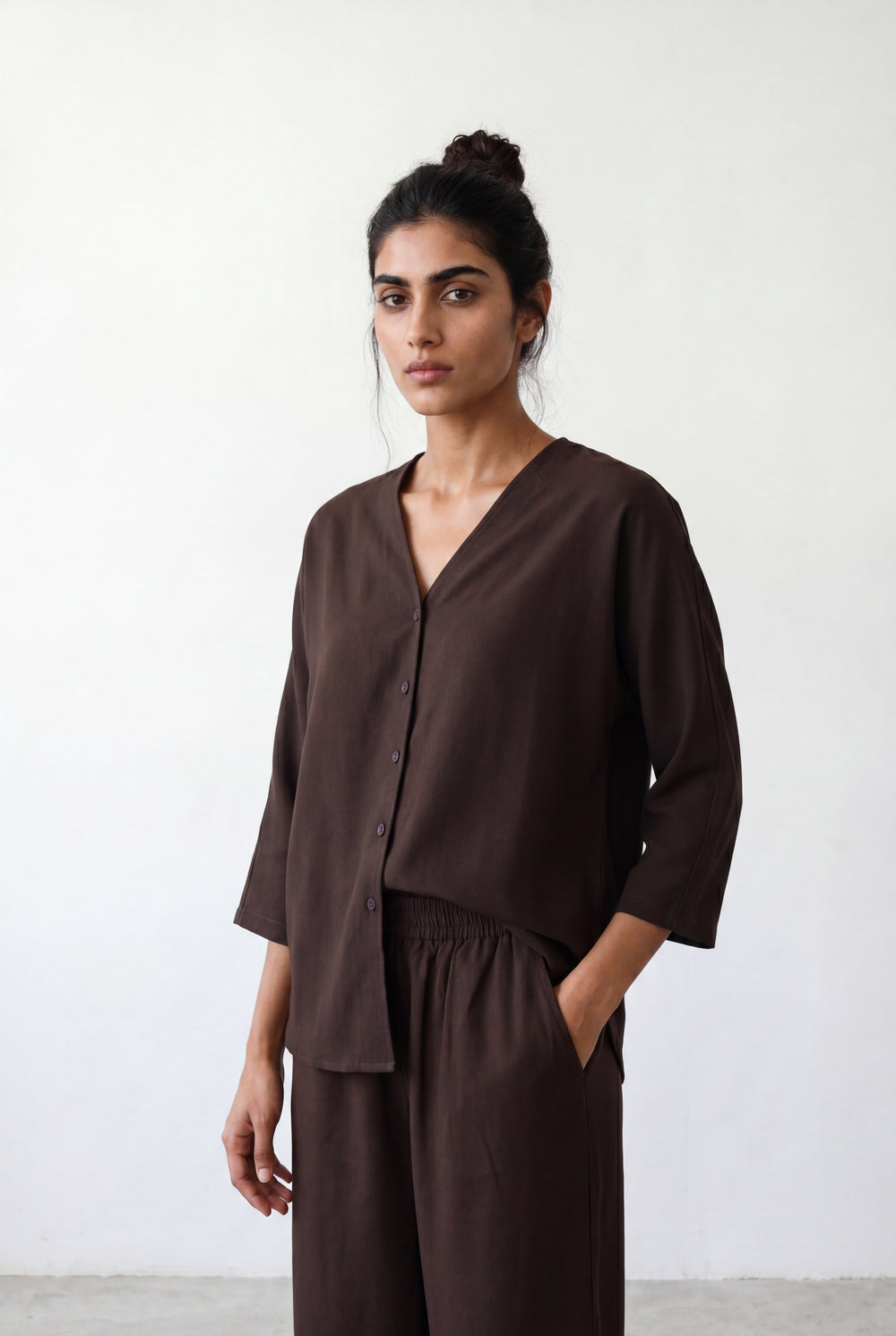 CHOCOLATE BROWN