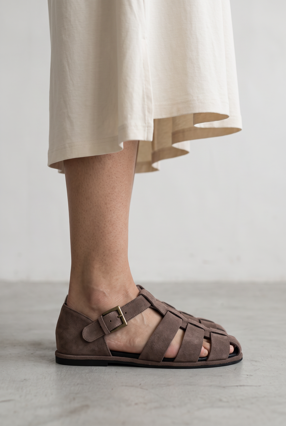 TAUPE