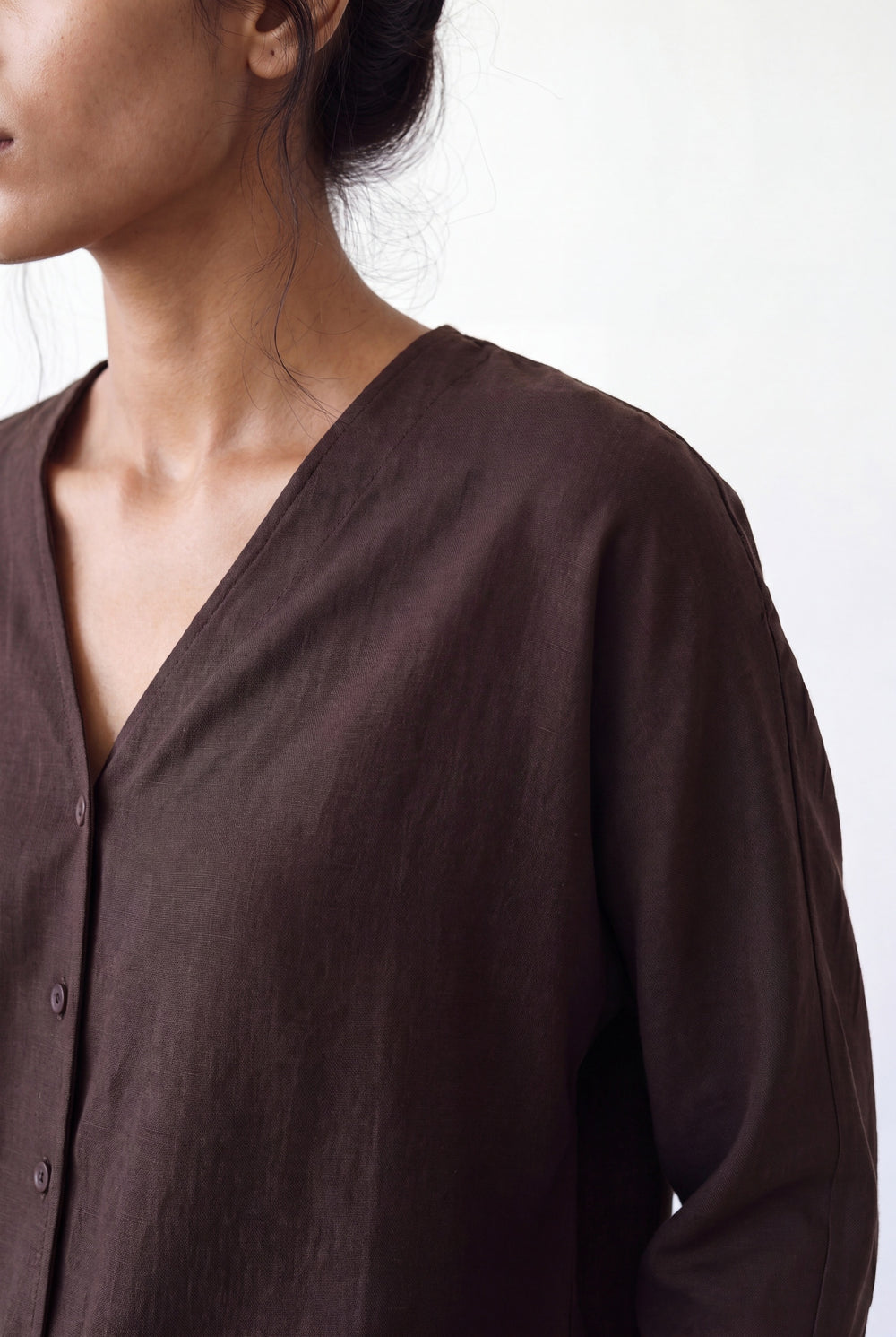 CHOCOLATE BROWN