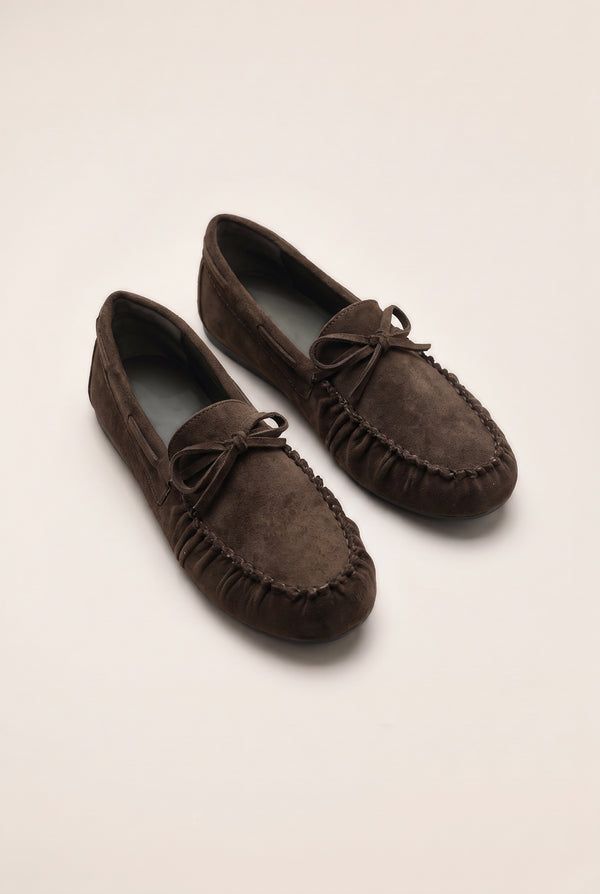 Everyday knot-detail moccasin