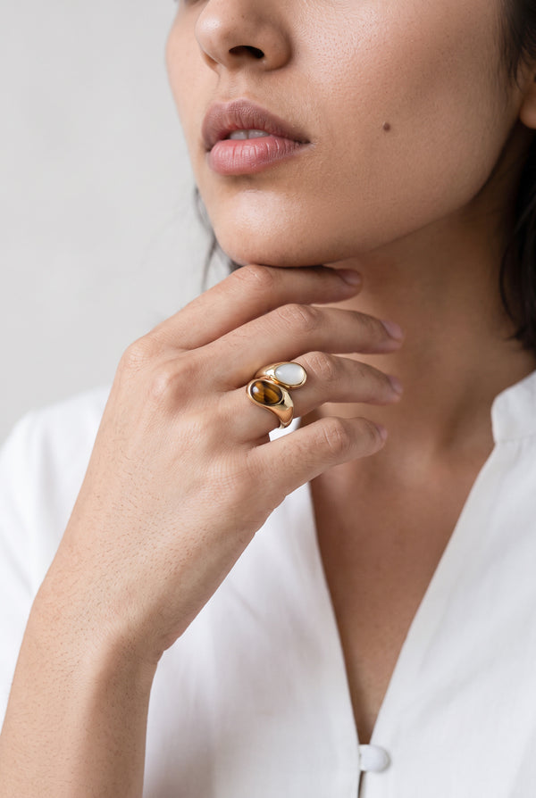 bold curved silhouette with smooth polished Ring