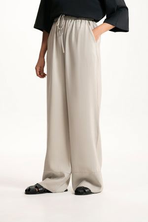 IVORY GREEN