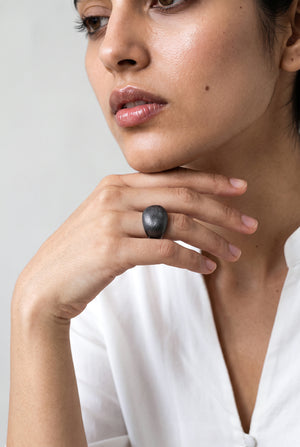 Gold oval metallic ring