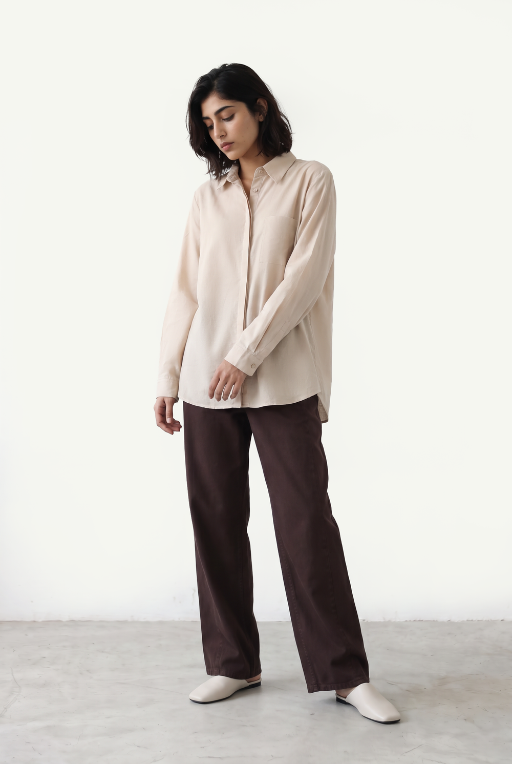 LIGHT BROWN