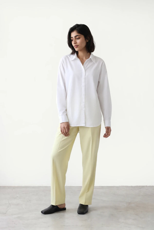 BUTTER YELLOW
