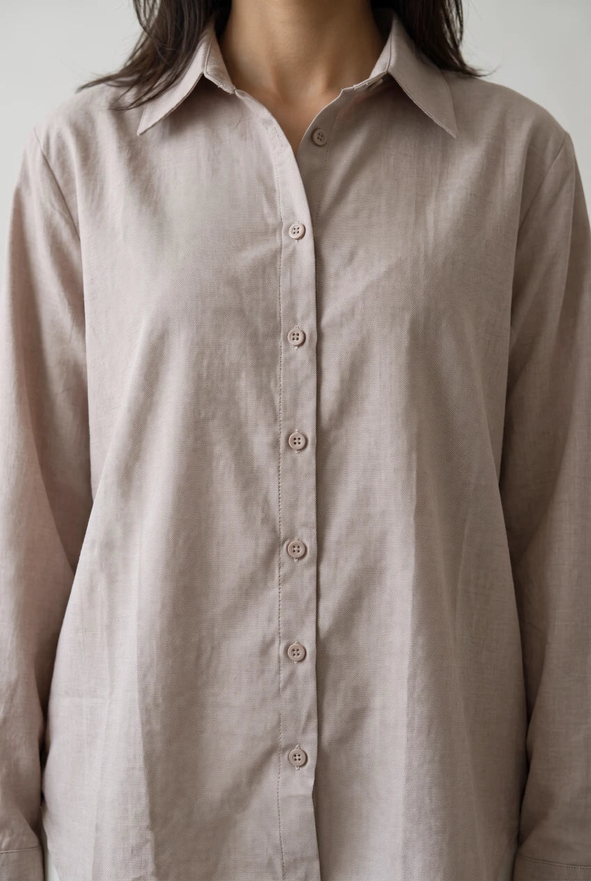 LIGHT BROWN