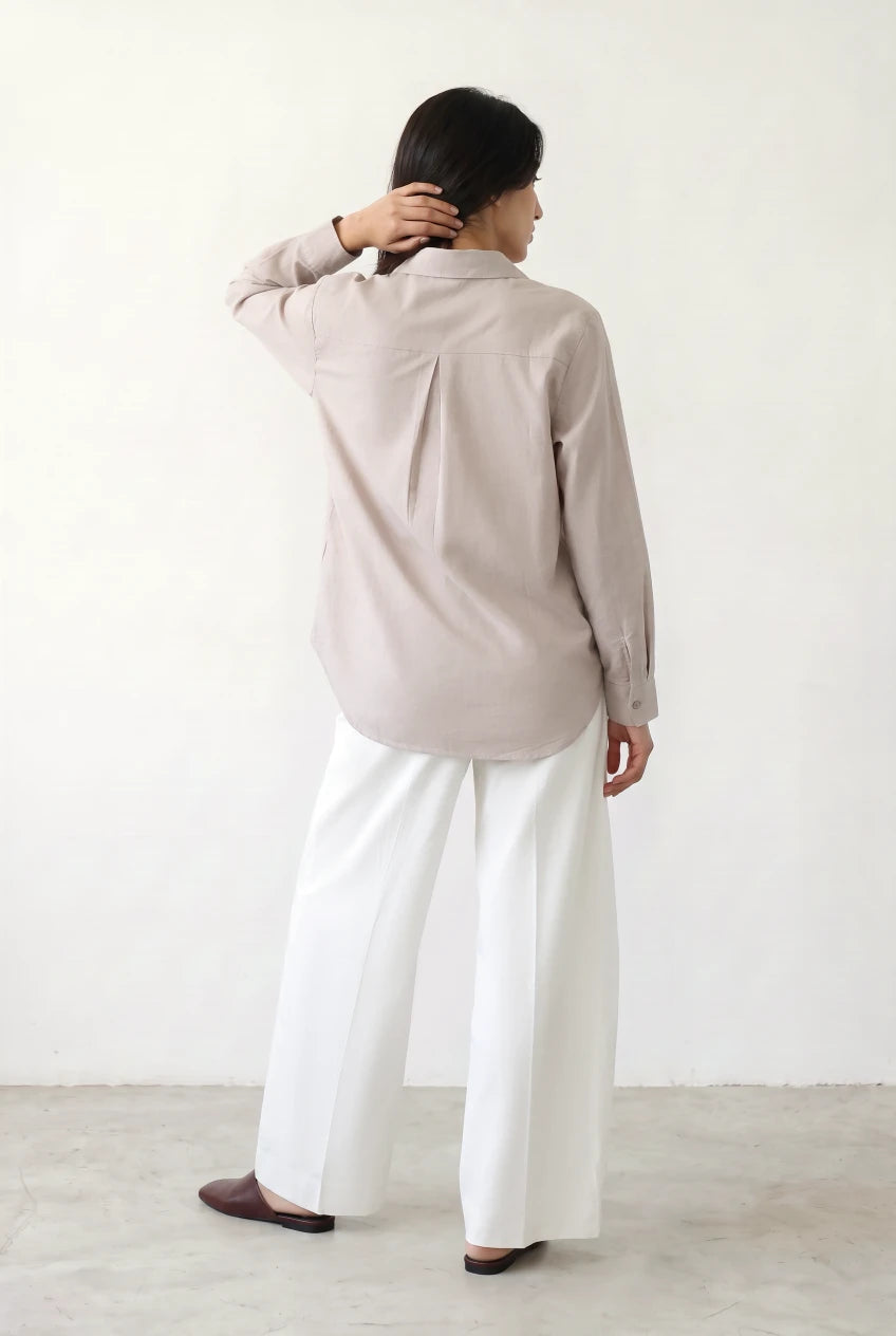LIGHT BROWN