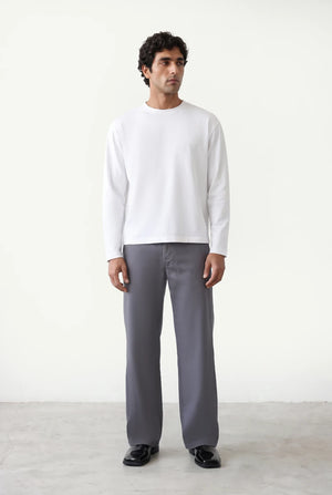 CLASSIC STRAIGHT CHINOS