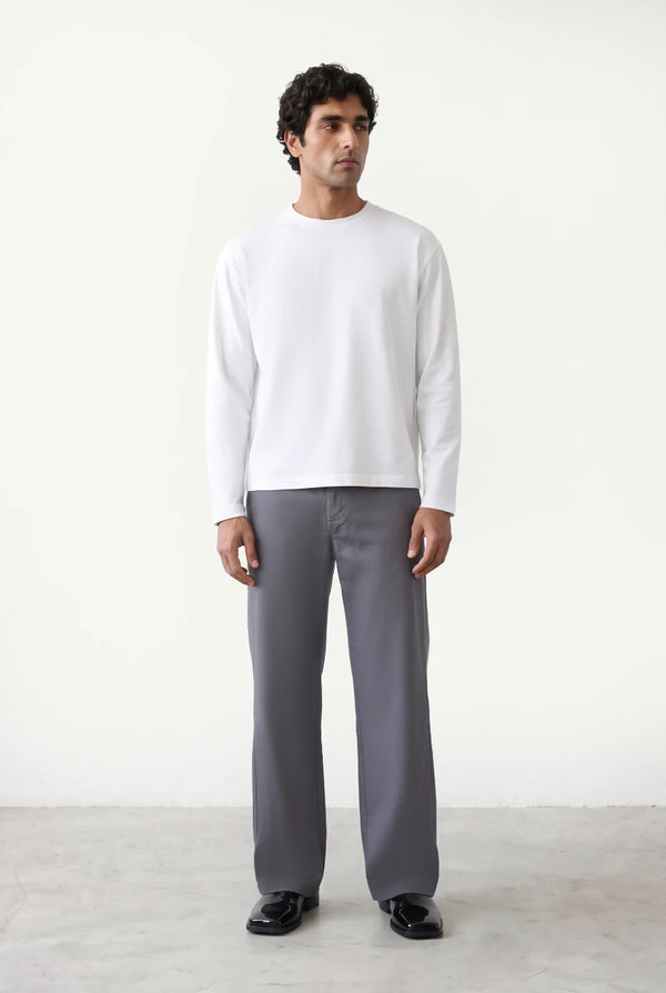 CLASSIC STRAIGHT CHINOS