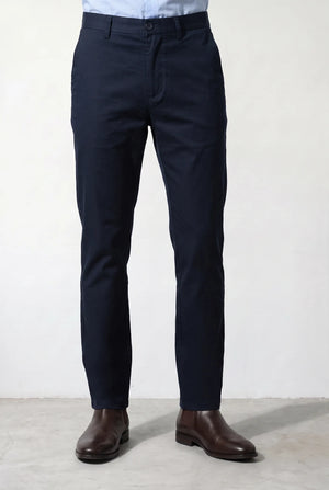 TAPERED STRAIGHT FIT PANTS