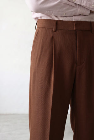 PLEATED WIDE-LEG LINEN PANTS