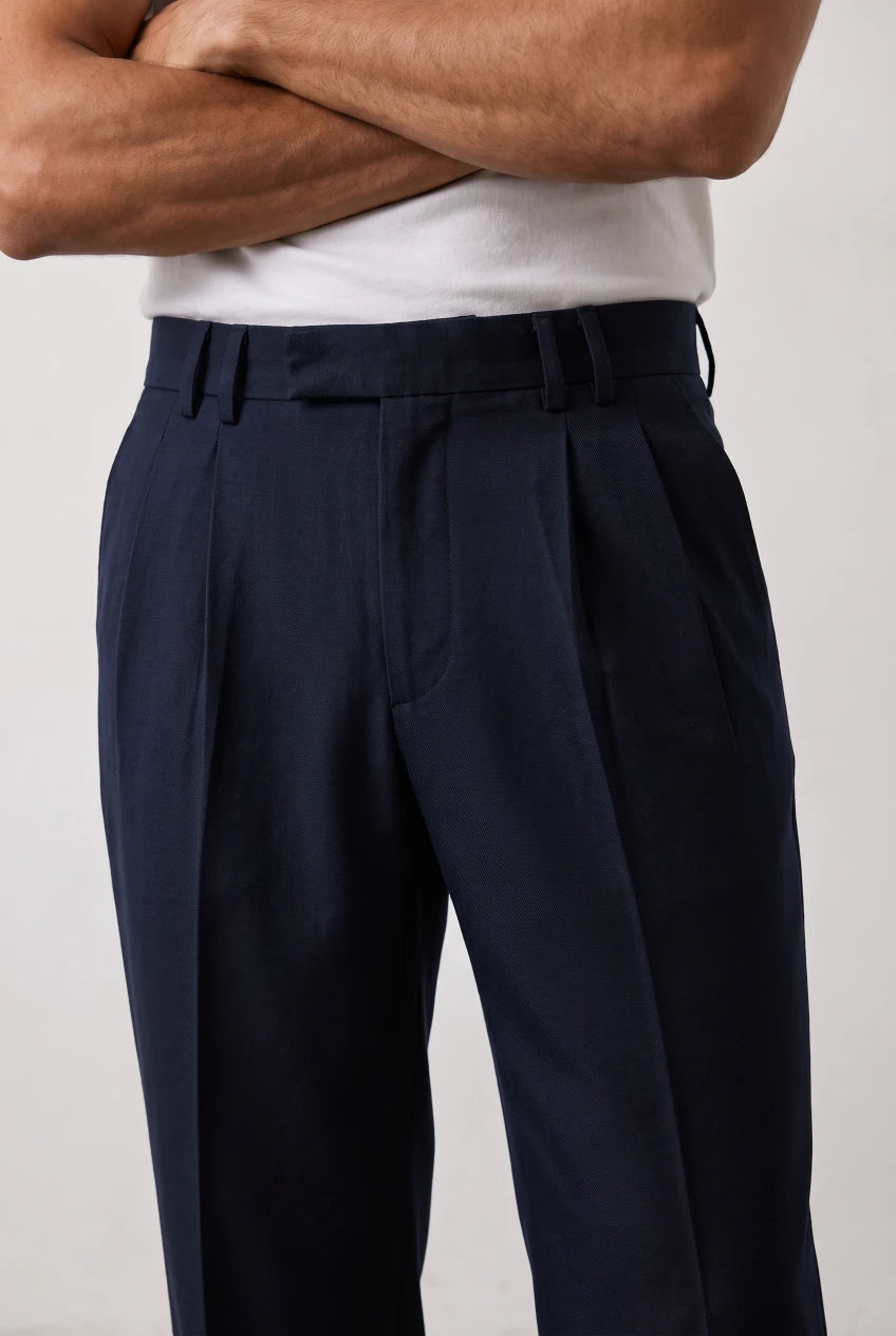 NAVY BLUE
