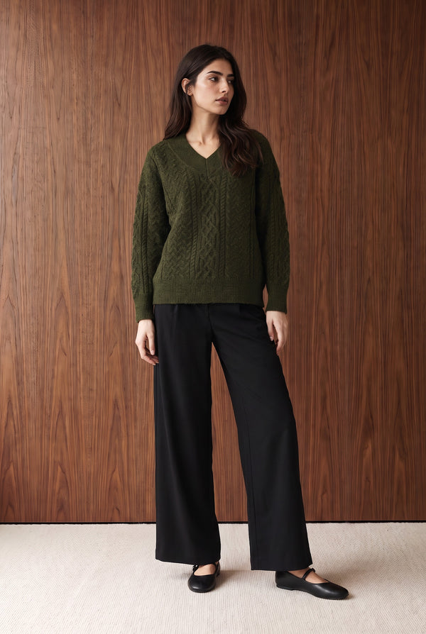 Textured Cable-Knit V-Neck Sweater - DARK OLIVE