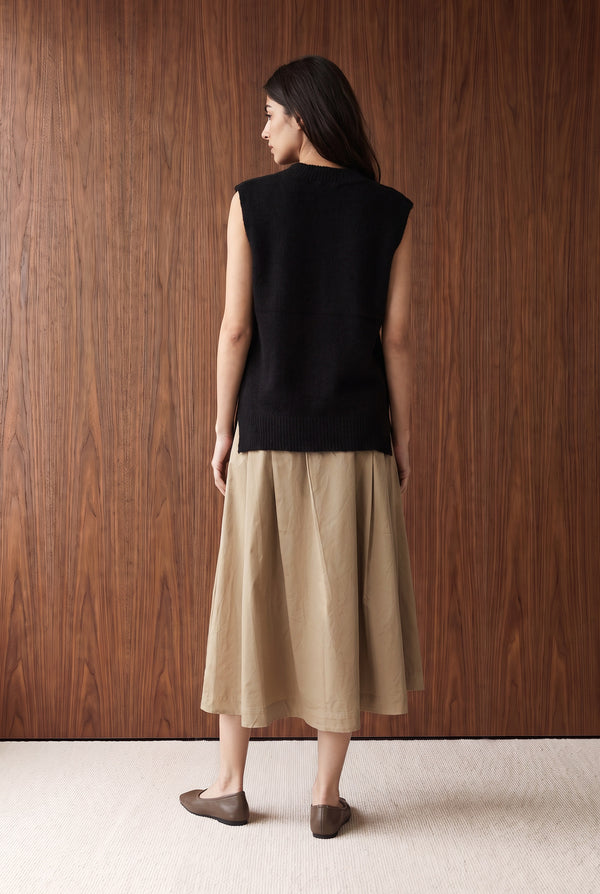 Relaxed Sleeveless Knit Vest - BLACK