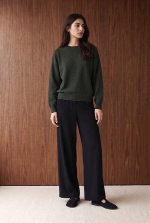 KNIT OVERSIZED SWEATSHIRT - DARK OLIVE