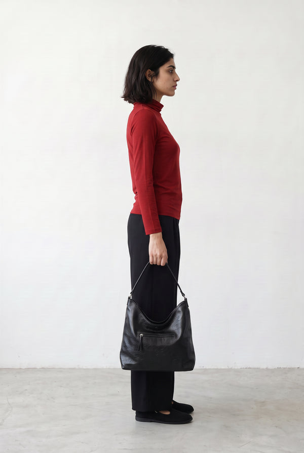 Reversible everyday tote - BLACK AND BURGUNDY