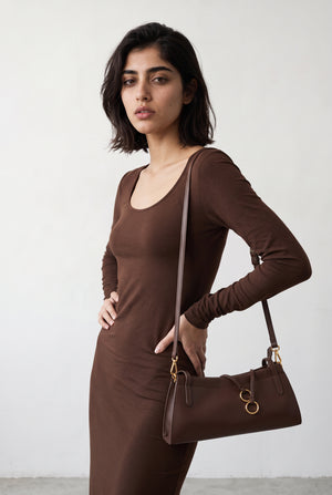Sleek Curved Bag in Genuine Leather - BROWN