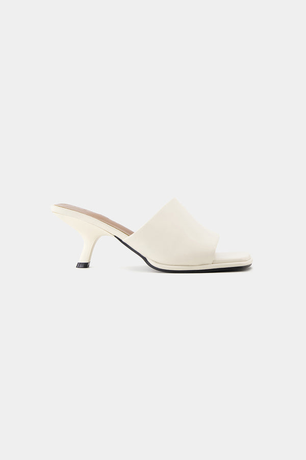 #OFF WHITE