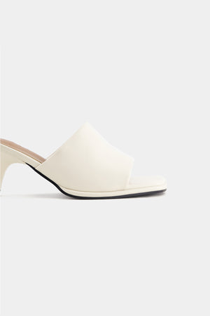 #OFF WHITE