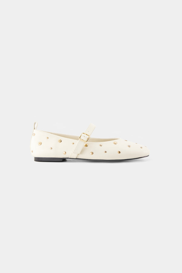 #OFF WHITE