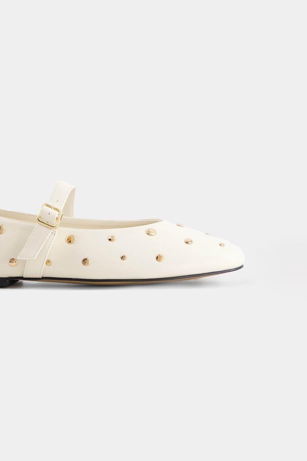 #OFF WHITE