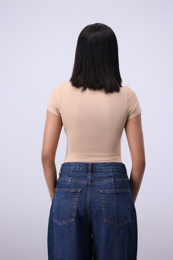LIGHT BROWN