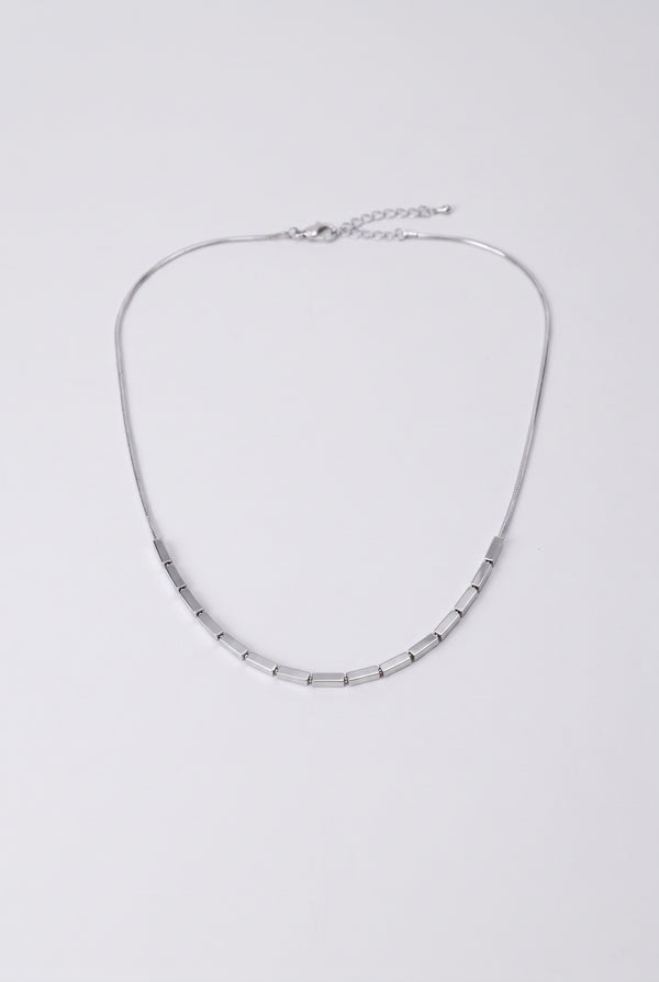 Linear Accent Necklace