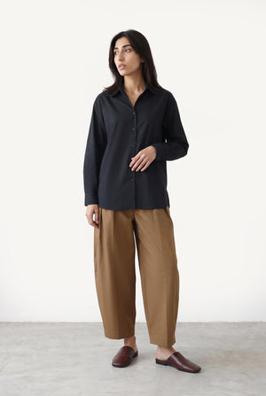 Wide Curved Pants