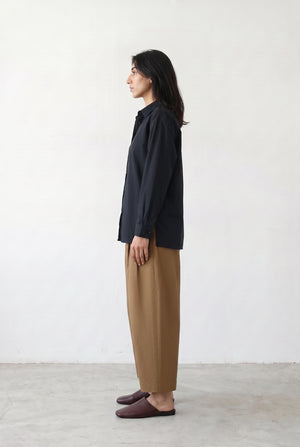 Wide Curved Pants