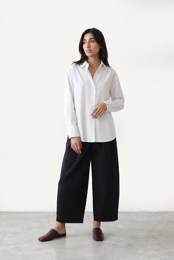 Wide Curved Pants