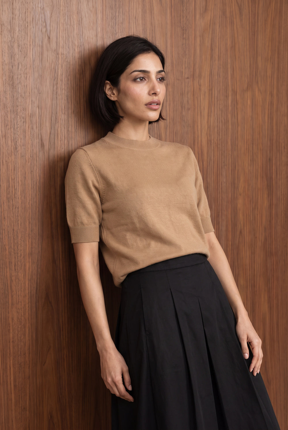 LIGHT BROWN