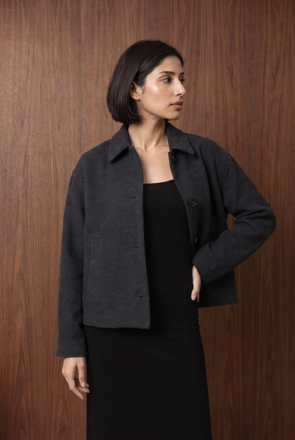 SHORT BUTTON DOWN JACKET - CHARCOAL MELANGE